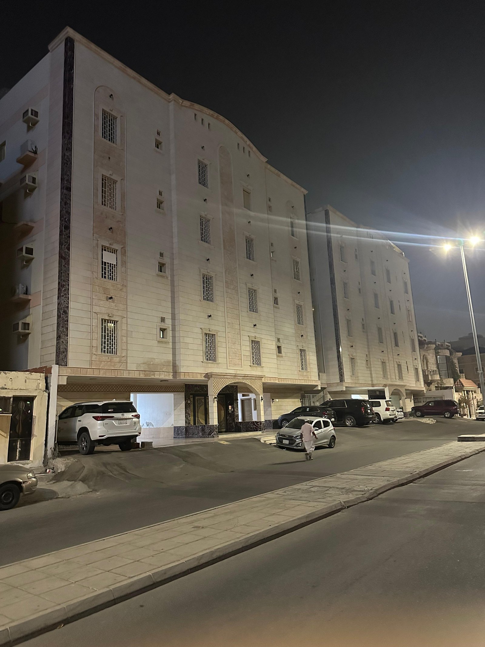 أنشاء عماير سكنية تمليك 